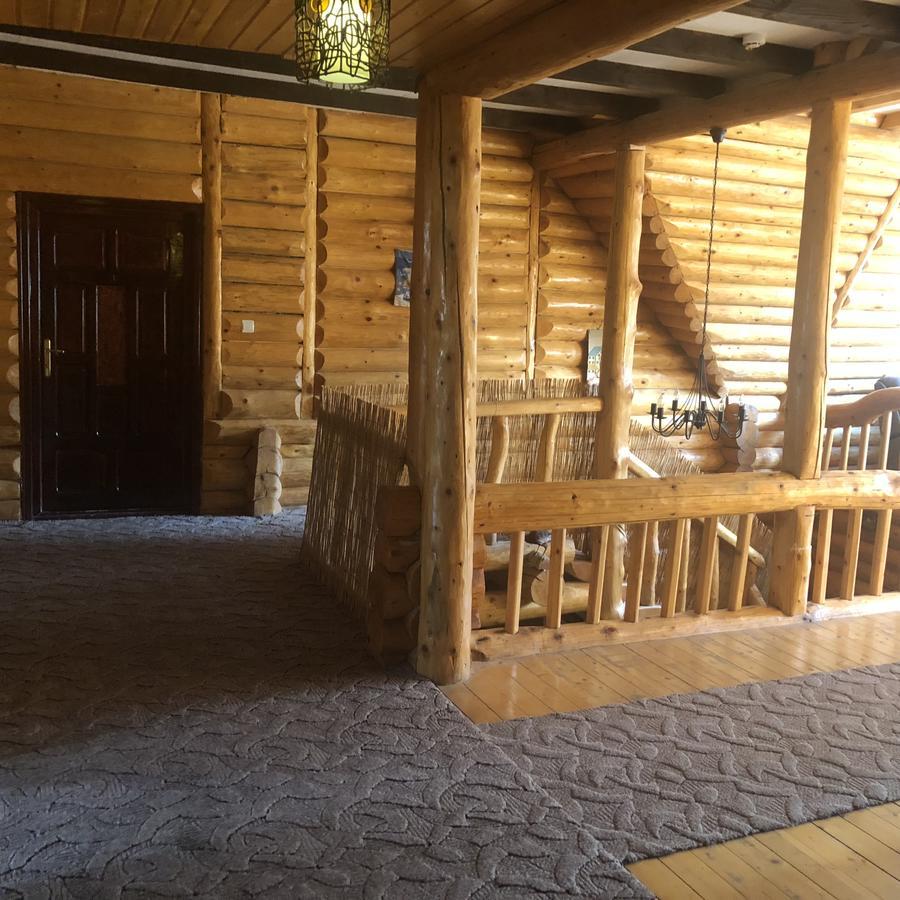 Hot Tub Chalet Retreat Braşov Exterior foto