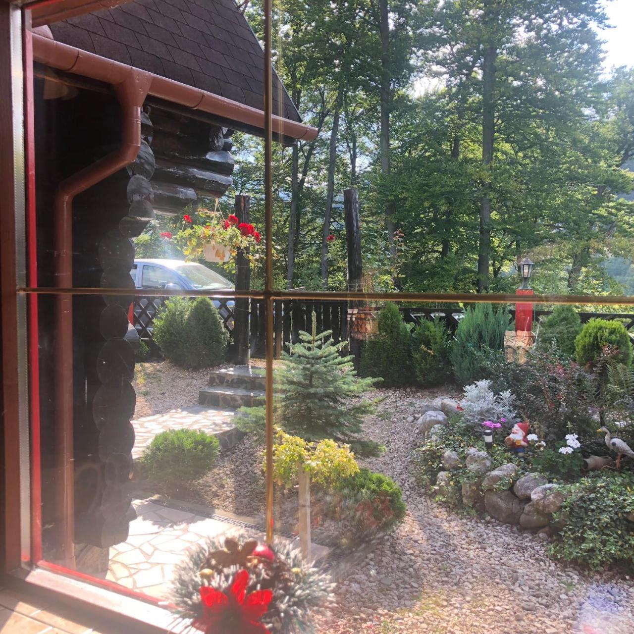 Hot Tub Chalet Retreat Braşov Exterior foto
